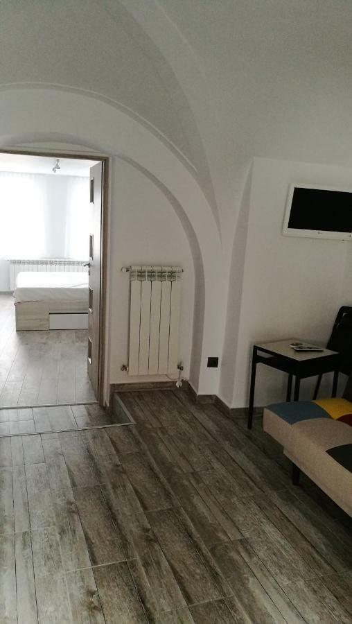 Amedeea'S Apartment 锡比乌 外观 照片